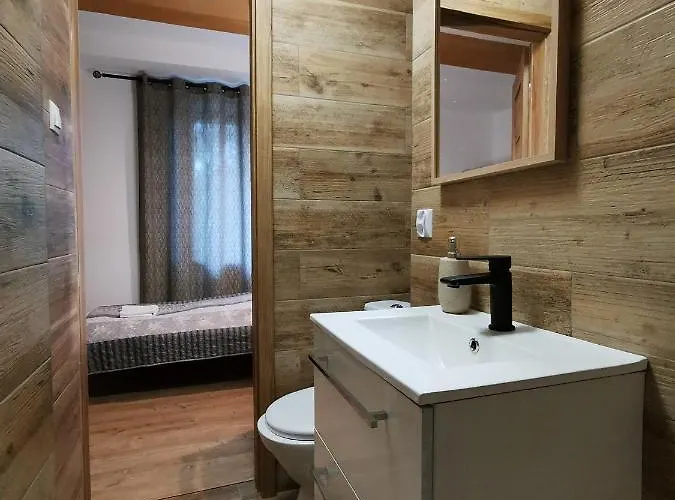 Nocleg ze śniadaniem Cis