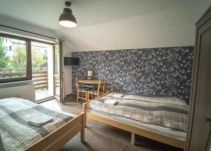 Cis Nocleg ze śniadaniem