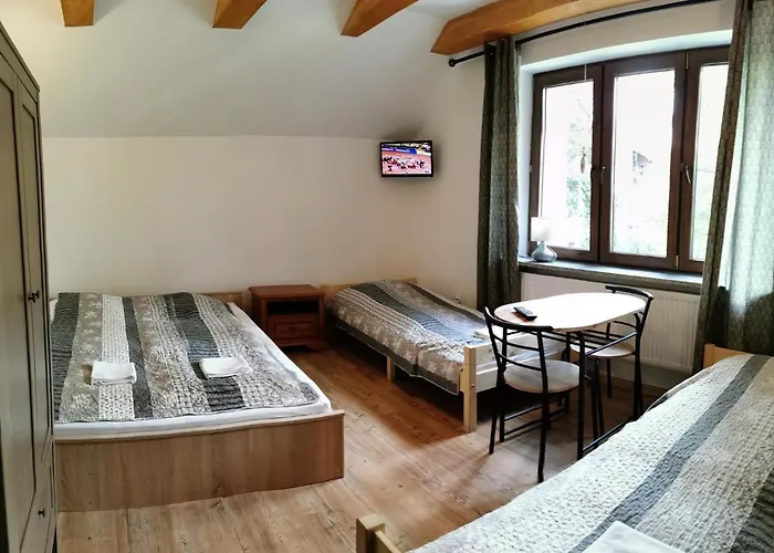 Cis Nocleg ze śniadaniem