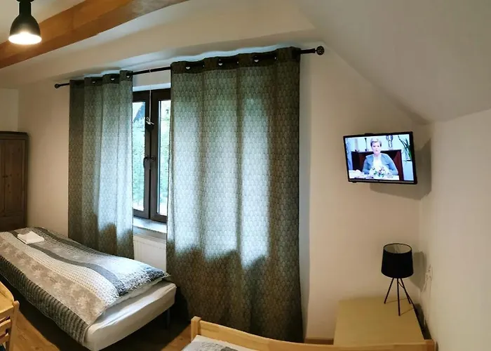 Cis Nocleg ze śniadaniem