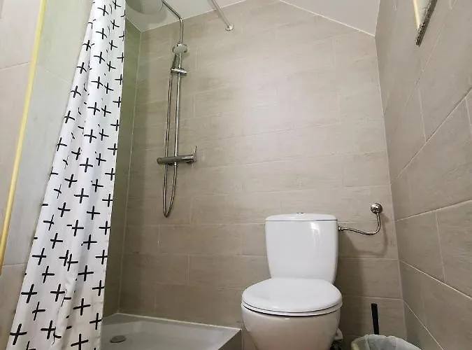 Cis Nocleg ze śniadaniem