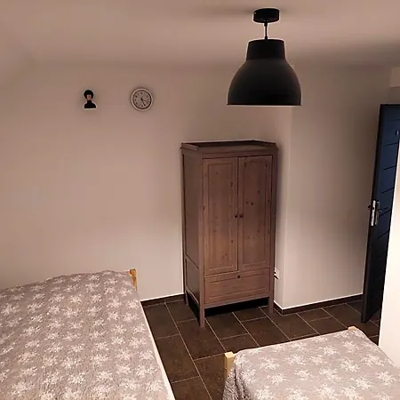 Cis Bed & Breakfast 4*